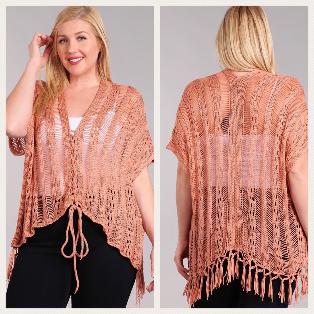 🌷PLUS boho chic fringe sweater🌷